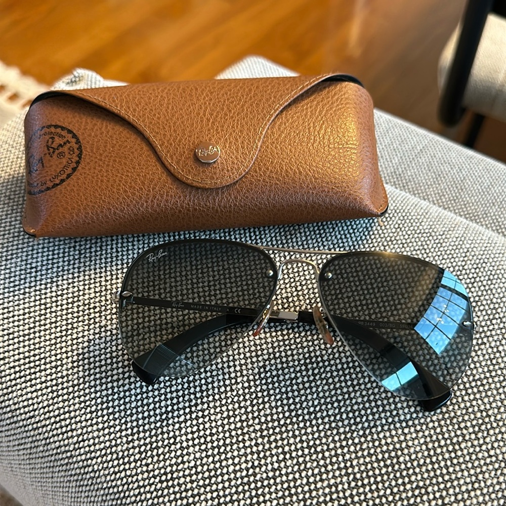 Ray-Ban Aviators Sunglasses